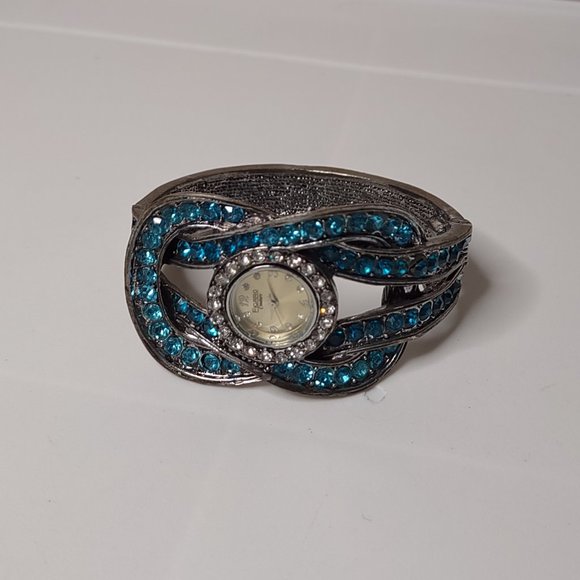 Analog Figaro Watch With Blue Plastic Stones - Picture 2 of 11